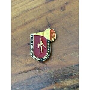 Vintage Gold Tone 1980 Olympics Badge Soviet Union Moscow Russia USSR Historic